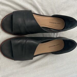 Lucky Brand Like New Sandals